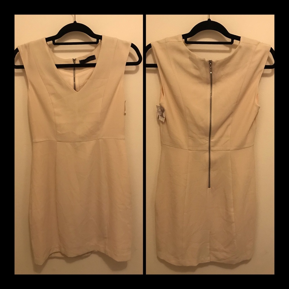 🆕 Cream Sleeveless Mini Dress